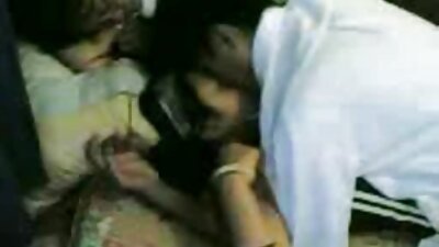 Pendatang anyar nunjukkeun ka urang naha anjeunna hoyong janten bintang porno